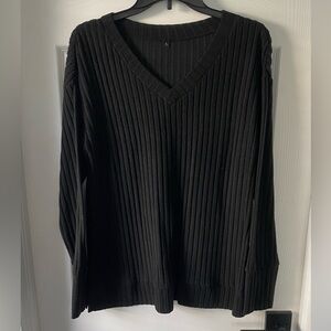 Amazon Women's Black V-Neck Sweater